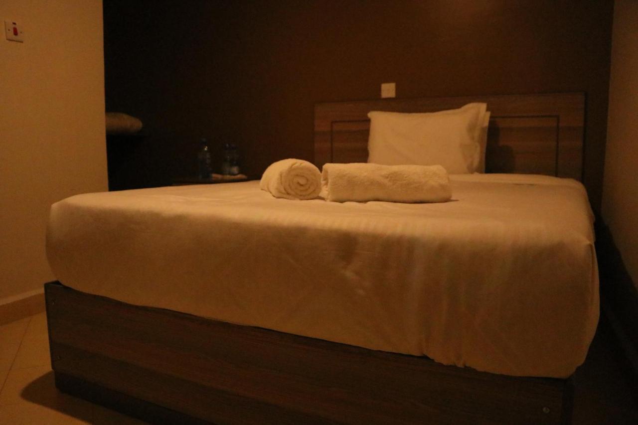 Brooks Lodge Nakuru Esterno foto
