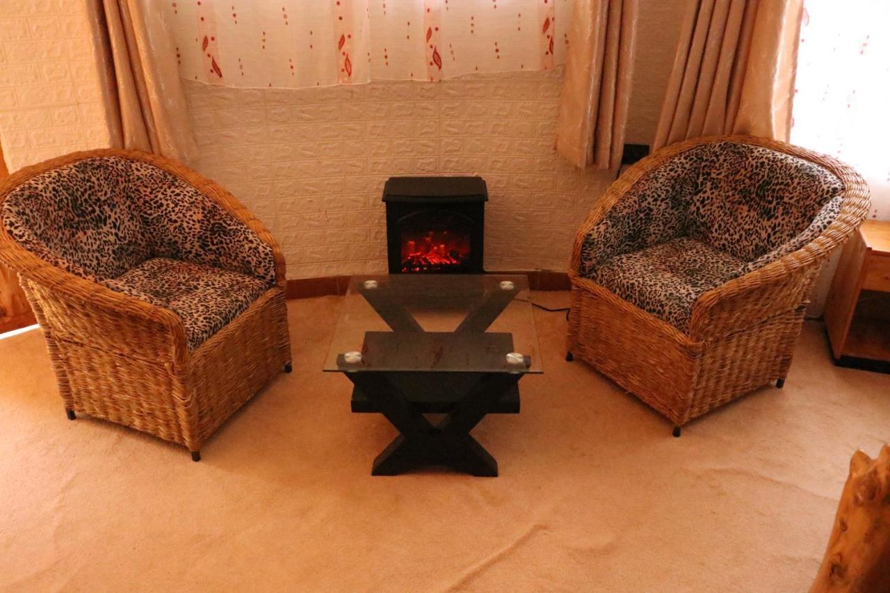 Brooks Lodge Nakuru Esterno foto
